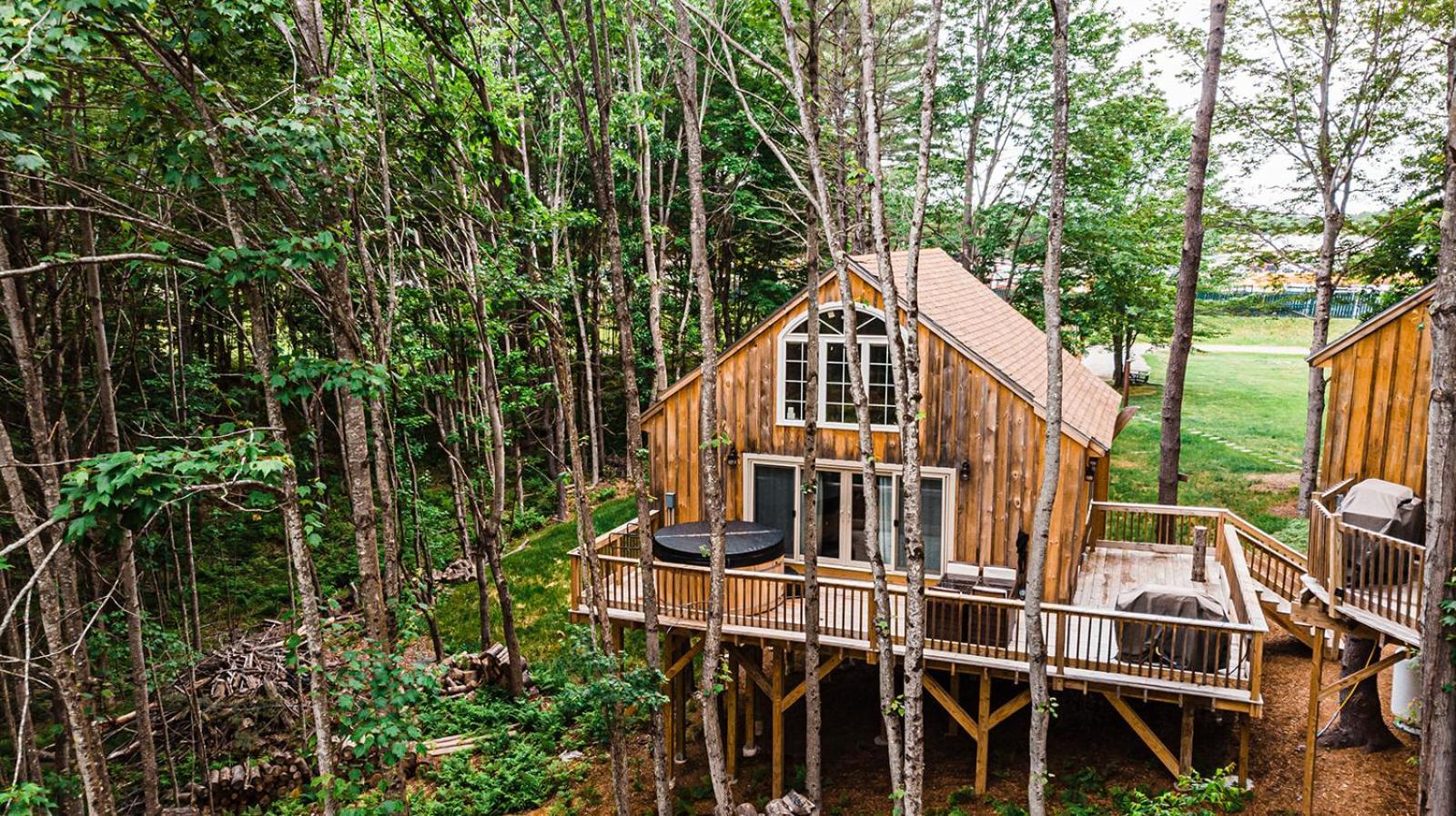 Moonlight Treehouse At Belgrade Hospitality Exterior foto